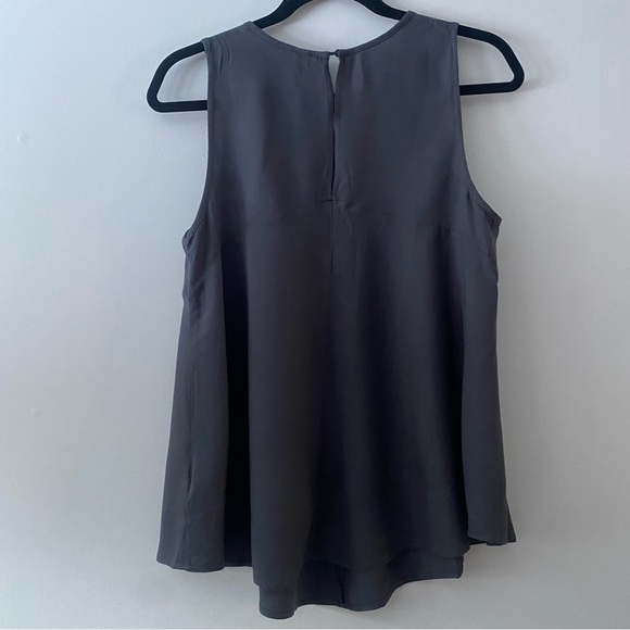 Eyelet tank top - size small - Picture 4 of 5